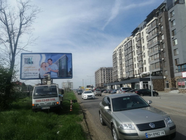 Щит 6x3,  Заболотного 18 Б (трц Ривьера)